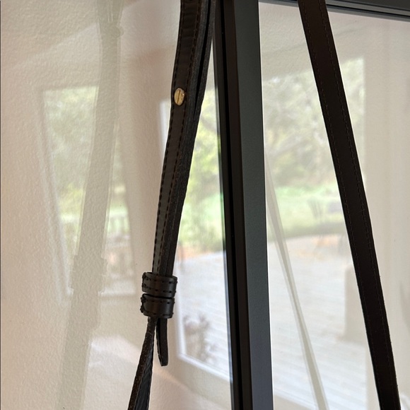 Nisolo Black Crossbody Bag - Picture 4 of 10